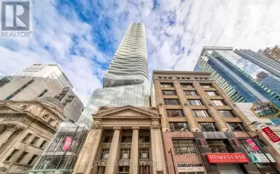 Luxurious Studio at Massey Tower. Efficient Layout with Unobstructed Panoramic North View To City Ov...