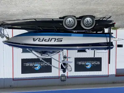 Supra 22SSV 2008 Supra 22SSV 2008 Longeur / Length : 22’6” Largeur / Beam : 100” Capacité / Capacity...