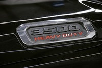 2026 Laramie 3500! Brand new truck 160000km 10 year warranty Remote start Heated Seats and steering... (image 8)