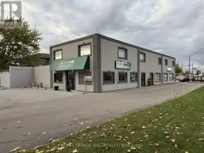 Exceptional investment opportunity! This versatile Commercial property offers 12,800 sq. ft. of spac...