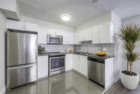 295 Dufferin Street is conveniently located minutes away from Liberty Village in Toronto, with hundr... (image 1)