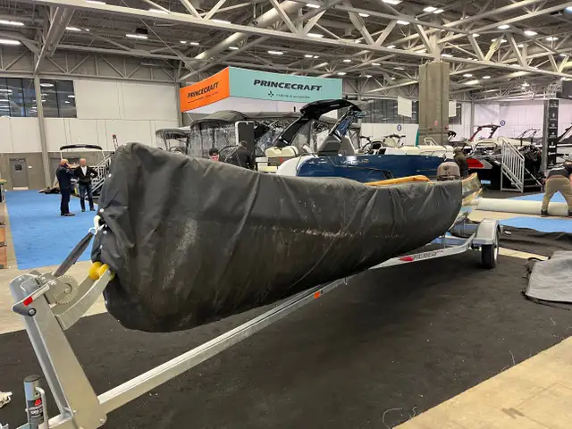 2025 MWAKW 21 CANOT FREIGHTER in Powerboats & Motorboats in Lac-Saint-Jean - Image 11