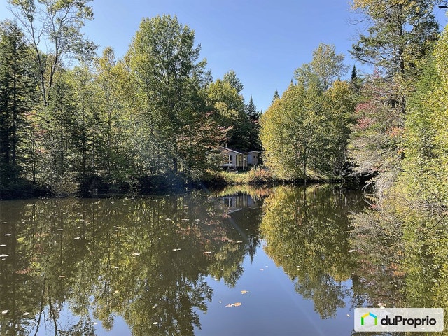 $499,900 - Cottage for sale in Lac-St-Charles — photo 1