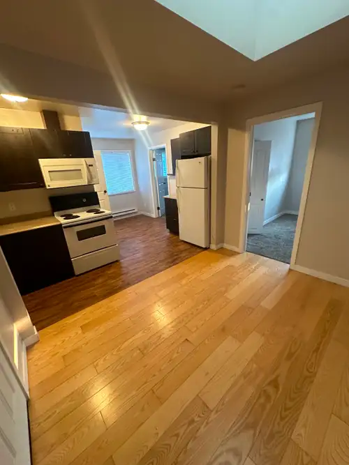 6754 Cranberry Street Mountain View Apartments Unit 3: 2 bedroom/1 bath suite for rent in Cranberry...