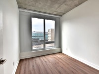 Condo rental-apartment for rent-logement locatif 2 chambres/bedrooms, 2cc 4.5-4 1/2-Quartier des spe... (image 8)