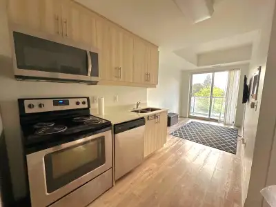 Available November 1st – K2 Condominium, Waterloo Welcome to K2 Condominium, ideally located in the...