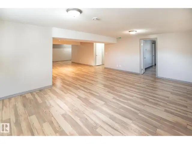 4403 39 ST Bonnyville Town, Alberta in Houses for Sale in Edmonton - Image 32