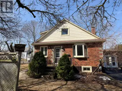 UPPER - 20 BAYVIEW DRIVE Barrie (Allandale), Ontario