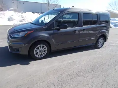 2022 Ford Transit Connect XLT 7 Passenger Van 2.0, 4 cyl, auto, pw, pl, power seat, back-up camera H...
