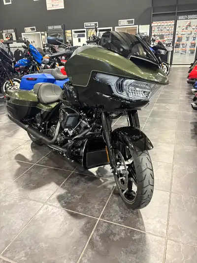 Oppotunity doesn't knock it RUMBLES!!! Looking for a Have you always wanted a Harley? Financing and...