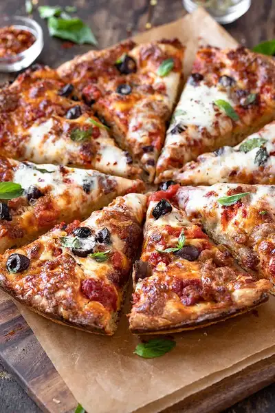 Long standing Pizza take-out restaurant for sale in NE Calgary. Established neighborhood with a good...