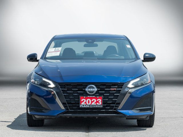 2023 Nissan Altima SR | Adaptive Cruise Control | Sunroof in Cars & Trucks in Hamilton - Image 2