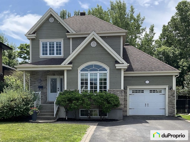 $895,000 - 2 Storey for sale in Boucherville — photo 1