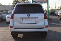 ACCIDENT FREE The 2020 Lexus GX 460 combines cutting-edge technology with premium comfort and refine... (image 5)