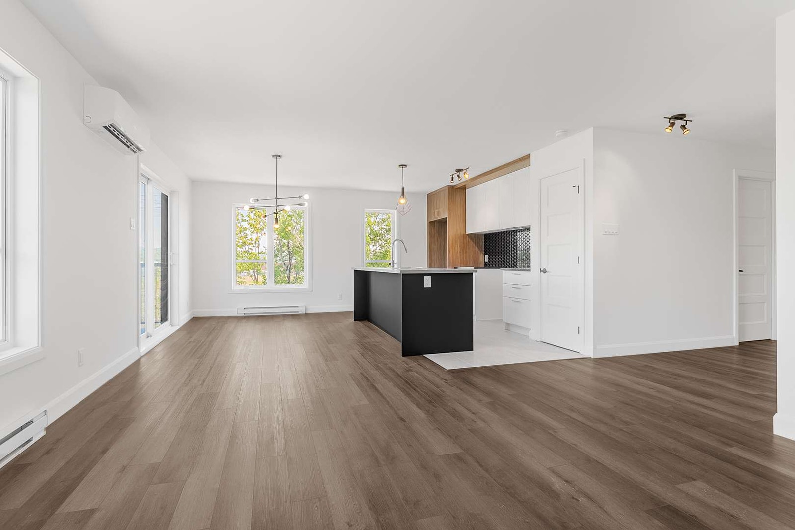 7490 rue de l'Apogée — photo 2