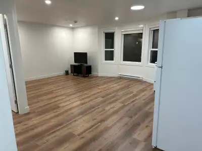 Spacious 1-bedroom 1-bathroom apartment for rent. Easily accessible to transit, 5min walking distanc...