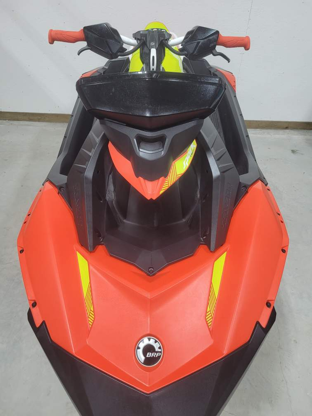 2020 SEADOO SPARK TRIXX 2UP SOUND (FINANCING AVAILABLE) in Personal Watercraft in Strathcona County - Image 3