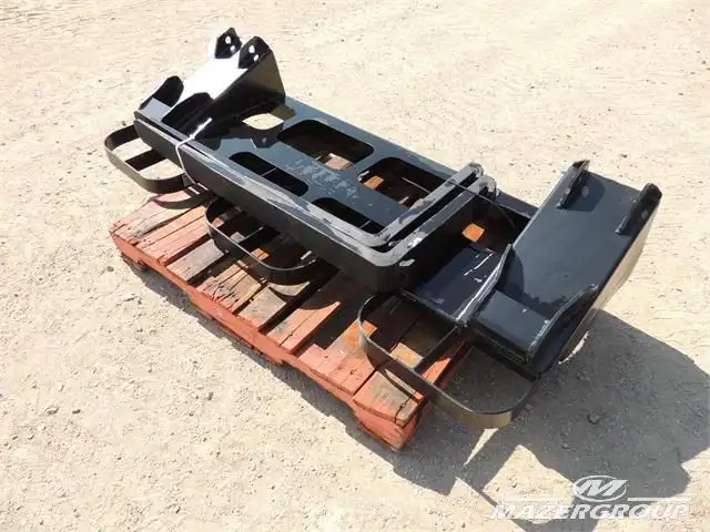 Pallet Forks for TV6070, TV140, TV145 Bi-Directionals in Heavy Equipment in Regina - Image 3