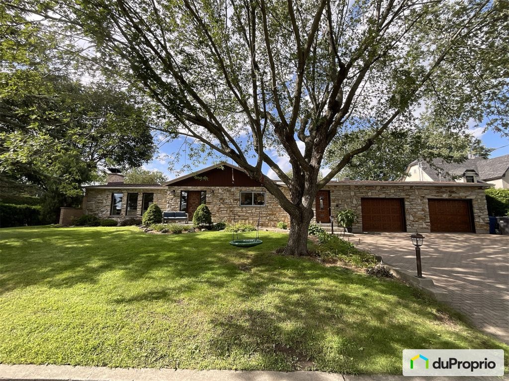 $945,000 - Bungalow for sale in Repentigny (Repentigny) — photo 1