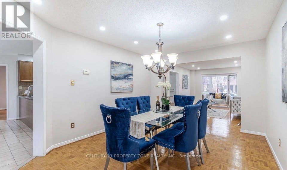 20 CORKETT DRIVE Brampton (Northwood Park), Ontario 3