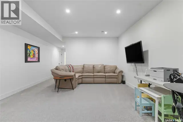 1172A Spadina CRESCENT E Saskatoon, Saskatchewan in Houses for Sale in Saskatoon - Image 38