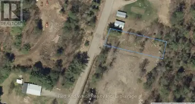 Prime building lot on a quiet, peaceful street in Barry's Bay. Ideally located within walking distan...