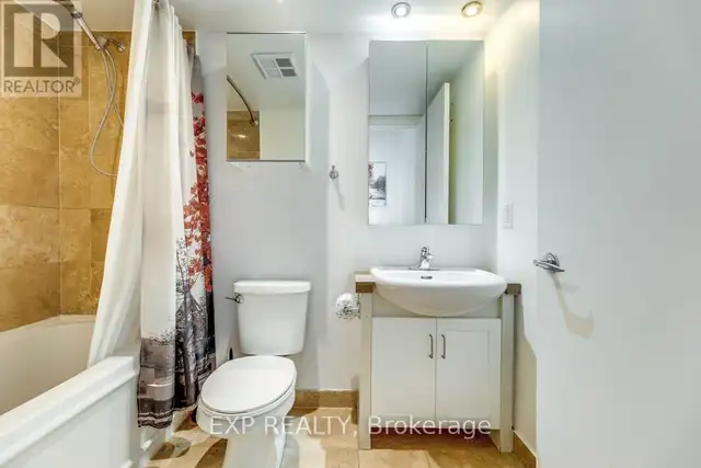 1213 - 208 QUEENS QUAY W Toronto (Waterfront Communities), Ontar in Long Term Rentals in City of Toronto - Image 10