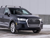 CARGET AUTOMOTIVE is thrilled to offer this The 2017 Audi Q7 3.0T Technik, a premium 7-passenger lux... (image 3)