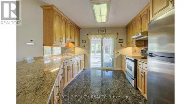 6737 HIGHWAY 20 West Lincoln (Smithville), Ontario in Houses for Sale in Hamilton - Image 15