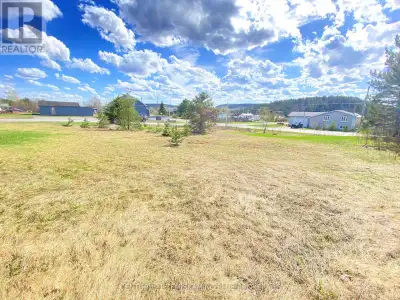 Lovely 120' x 120' lot in Matachewan close to the Montreal River. This property would make an ideal...