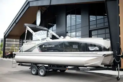 Includes 150hp ProXS engine & Trailer. End of Season Special - No charge upgrade to a 200hp Mercury...