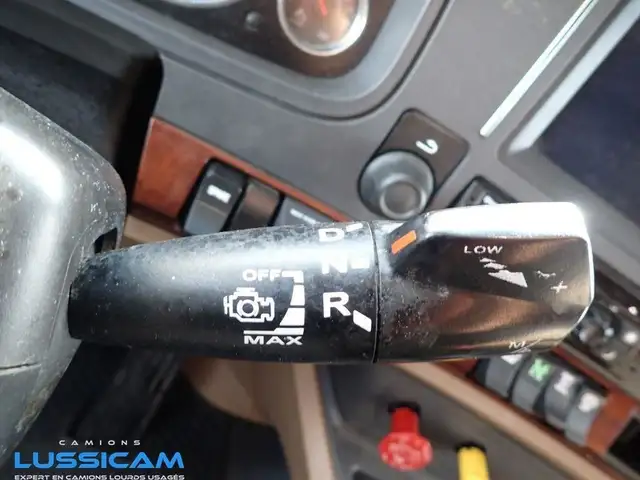 2020 Kenworth T680 in Heavy Equipment in Longueuil / South Shore - Image 24