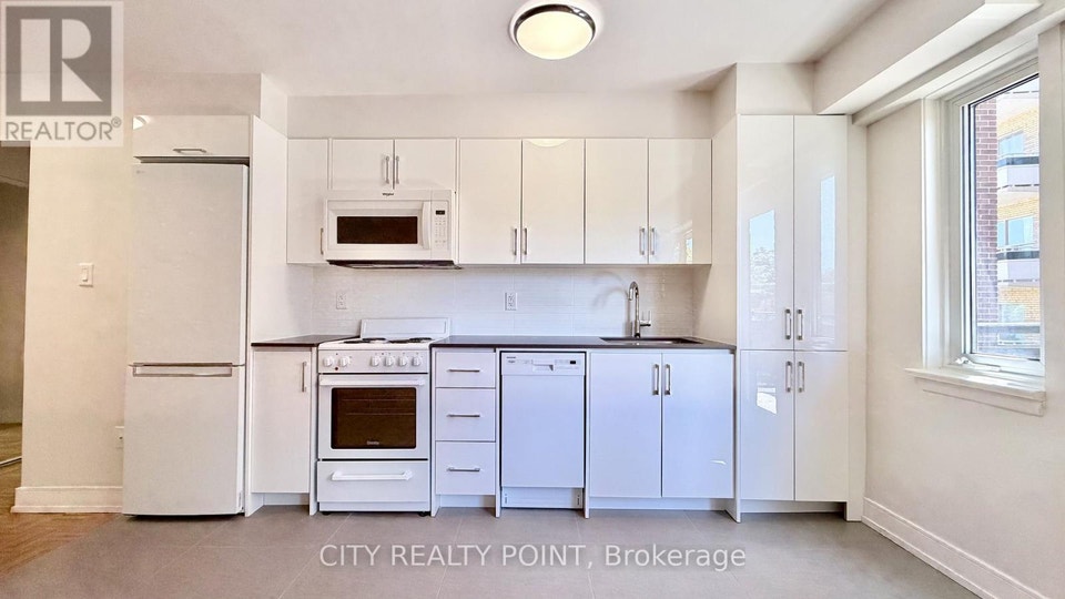 407 - 95 LAWTON BOULEVARD Toronto (Yonge-St. Clair), Ontario 5