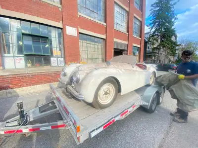 je suis a la recherche d’une classique jaguar e-type xke ou XK120 140 150 , peu importe la condition...