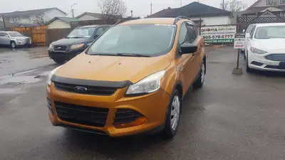 4 Cylinder Engine, Automatic Transmission, ALUMIMUM SPORT RIMS, Copper in Colour, Air, Tilt, PW, PL,...