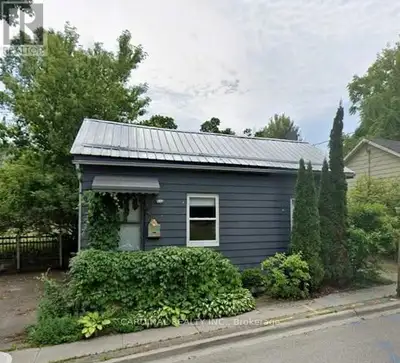 Tastefully updated, well maintained bungalow - perfect for the first-time home buyer or those wishin...