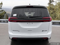 Welcome to Moncton Chrysler Jeep Dodge. *SPECIAL OFFER !!* http://www.chrysler.com/hostd/windowstick... (image 4)