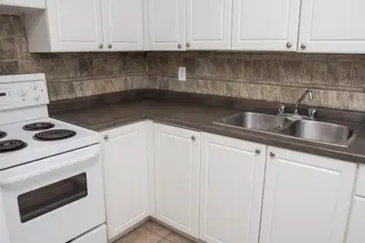 1 Bedroom | St. Gregorys Drive & St. Andrews St. | Call Now!
