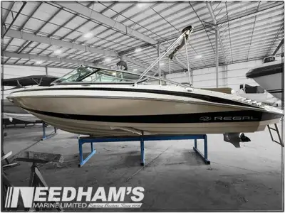 2011 Regal 2100 The 2011 Regal 2100 is a 21-foot bowrider with a fiberglass hull and stern drive. It...