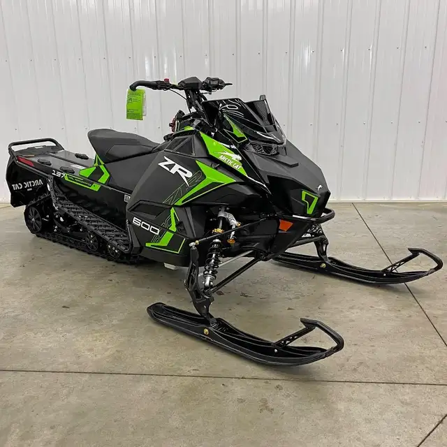 2026 ARCTIC CAT ZR 600 SNO PRO ES 137 (FINANCING AVAILABLE) in Snowmobiles in Strathcona County - Image 3