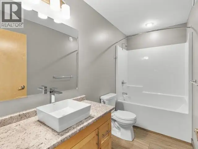 11 ALERT AVENUE Whitehorse, Yukon in Houses for Sale in Whitehorse - Image 12