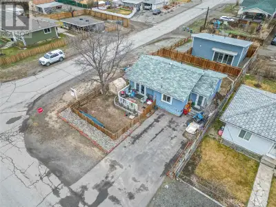 Two Houses, Corner Lot and Income Generation for a great price! Located in Kamloops' vibrant North S...
