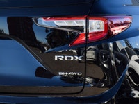 2024 Acura RDX A-spec. Loaded with options Navigation System, Remote engine start, Apple car play/an... (image 8)