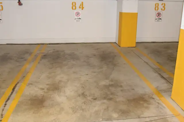Indoor Parking Centreville, 1239 Drummond62864749020547121