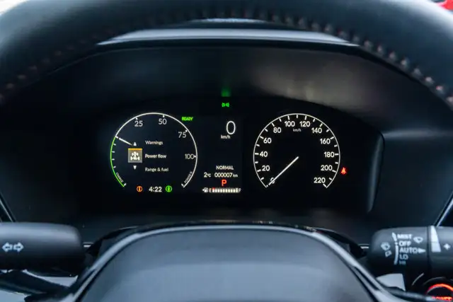2026 Honda CR-V Hybrid Touring in Cars & Trucks in Edmonton - Image 14