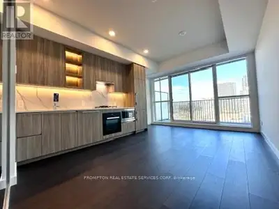 This beautifully designed 1+den, 2-bathroom suite features a functional layout and includes 1 locker...