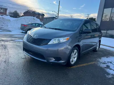 Toyota Sienna 2015, 7 passagers Aucune rouille Titre propre Aucun accident Aucun travail à prévoir,...