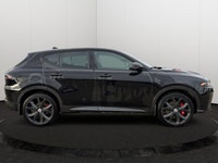 EXECUTIVE CROSSTOWN DEMO! Alcantara Seats -Black W/Red Accents, Remote Start System, Heated Front Se... (image 4)