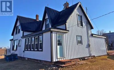 Discover the perfect blend of rural charm and functional space with this exceptional 10-acre hobby f...