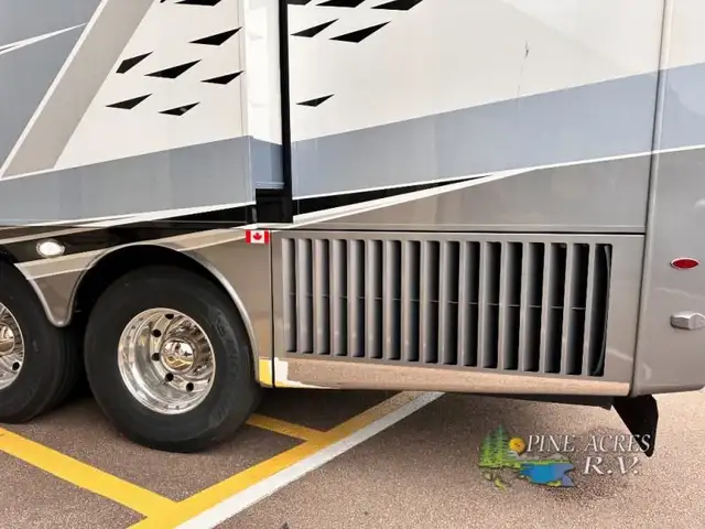 2024 Entegra Coach Anthem 44D 450 h.p. / 1250 ft-Lbs of Torque in RVs & Motorhomes in Moncton - Image 70